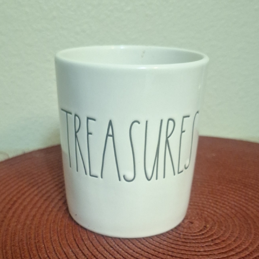 Rae Dunn Home Decor Jar